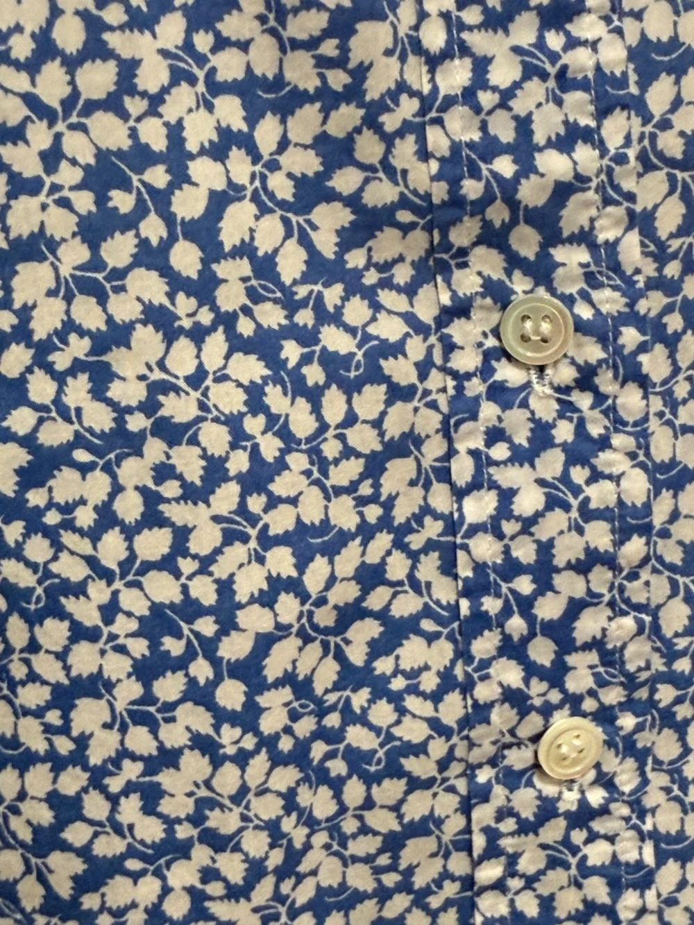 J. Crew Perfect Shirt, Blue and White Floral Long Sleeve Button Down, Size 2 - Picture 6 of 12